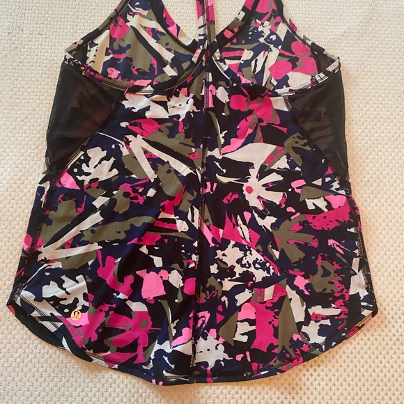 Lululemon Fast Lane Singlet Tank Top Pop Cut Boom Juice Multi Black size 6 - Picture 10 of 13